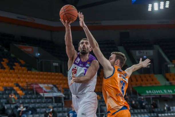 球队主力框 球队主力框