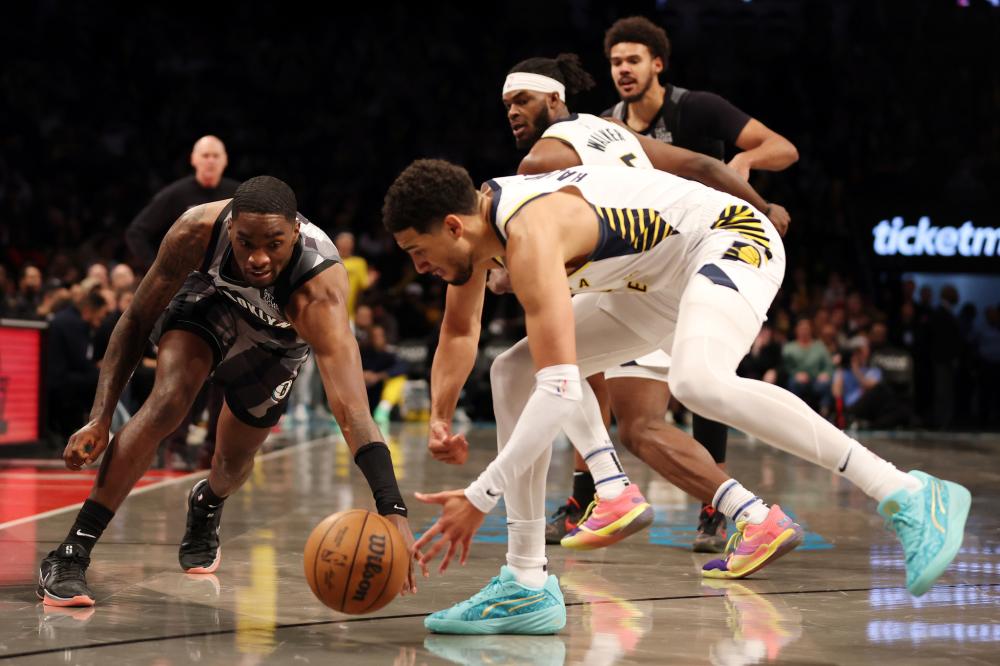 嘈杂的球迷 嘈杂的球迷